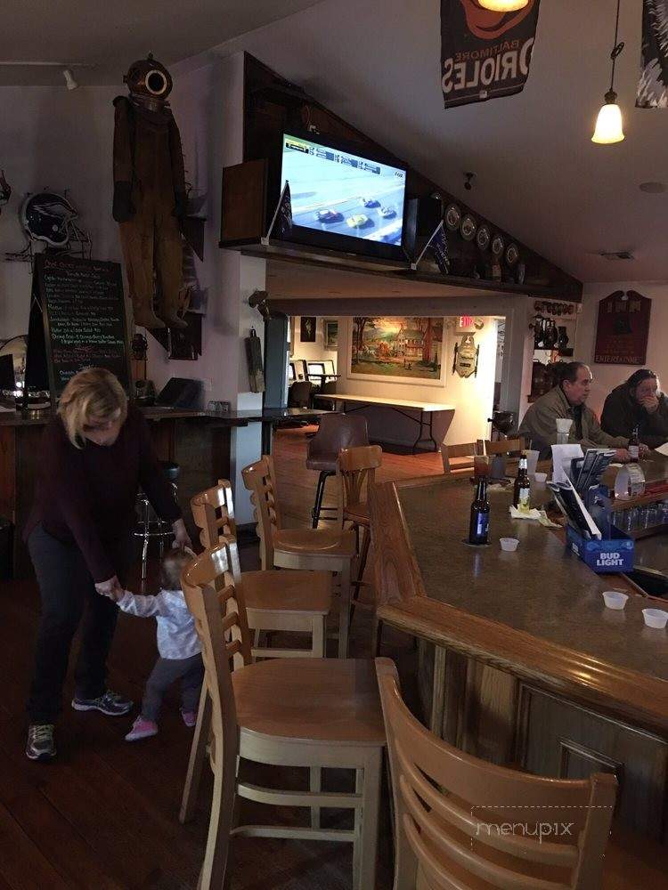 Full Moon Saloon - Warwick, MD menu_pic
