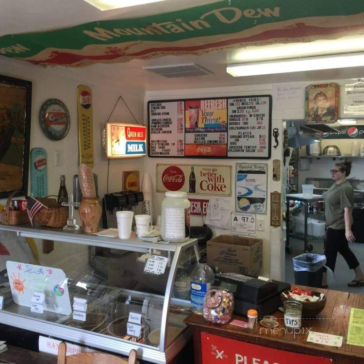 Colt's Hotdog Shack - Mount Airy, NC menu_pic