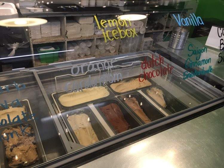 Area 51 Ice Cream - Memphis, TN menu_pic