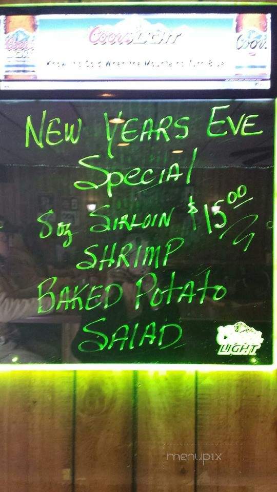 Double Deuce Saloon - Carthage, IL menu_pic