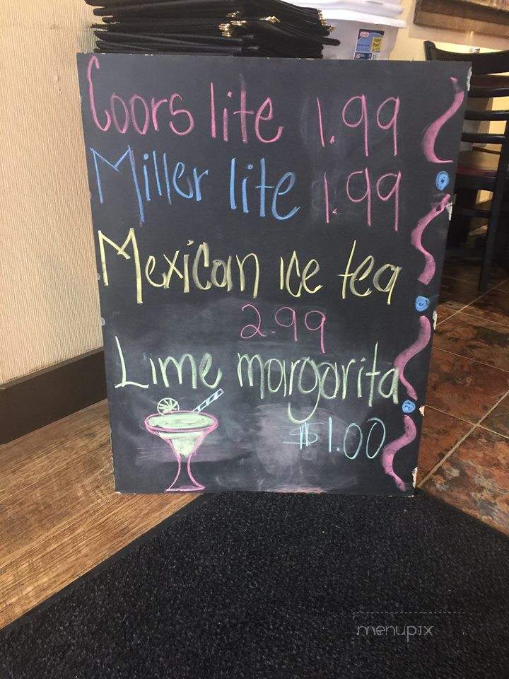 Los Mariachis Mexican Restaurant - Hutchinson, KS menu_pic