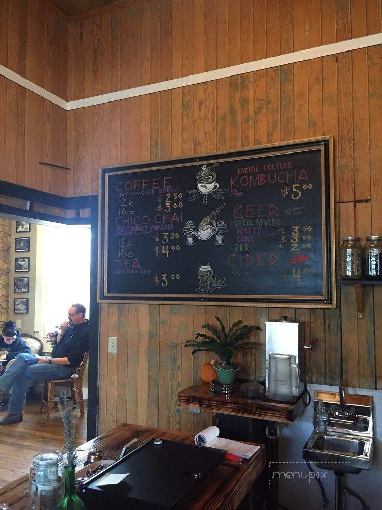 Blackbird: Books, Gallery, & Cafe - Chico, CA menu_pic
