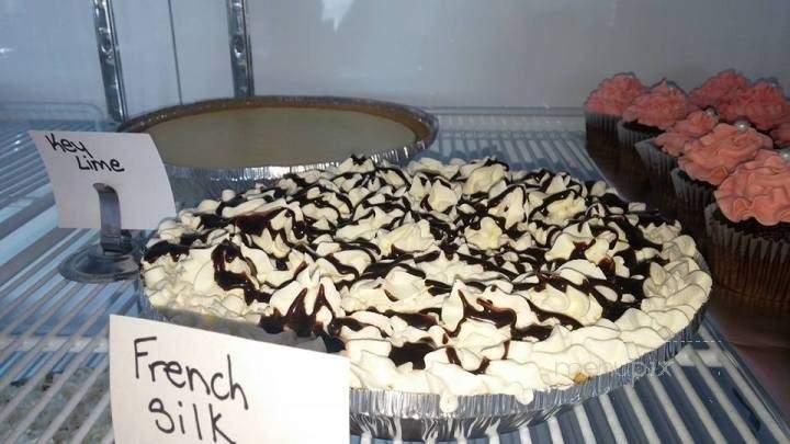 Holy' Pies! Deli and Coffee - Sunnyside, WA menu_pic