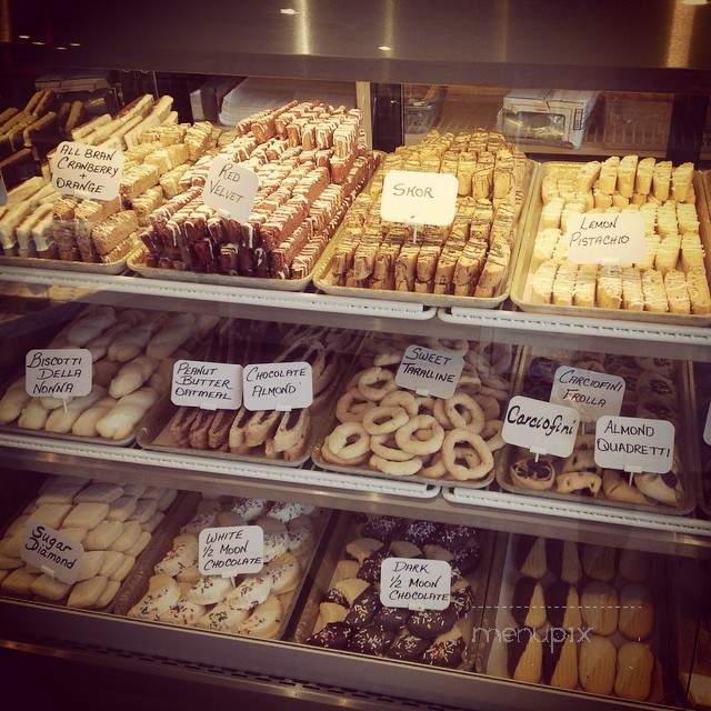 La Strada Bakery - Woodbridge, ON menu_pic