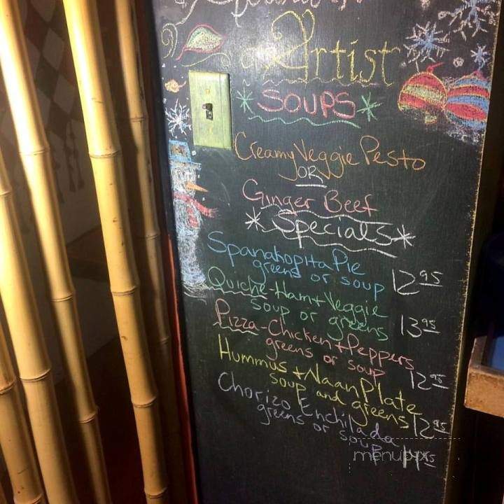 Queen B's - Charlotte, BC menu_pic
