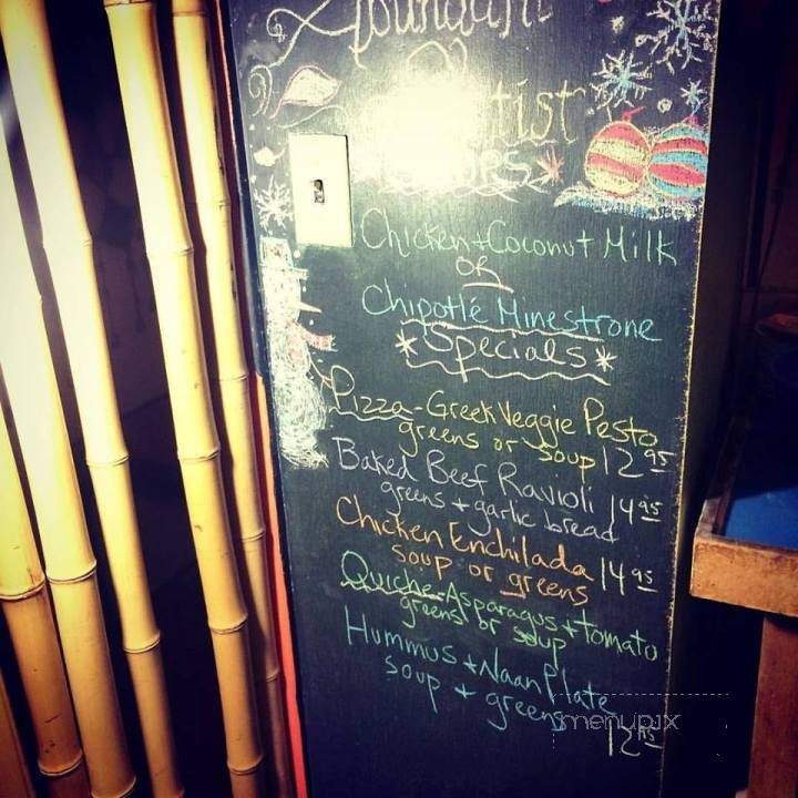 Queen B's - Charlotte, BC menu_pic