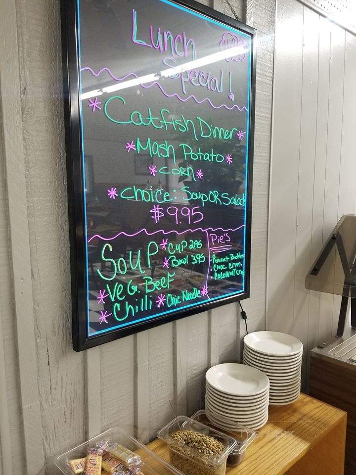 Hungry Hunter - Lincoln, KS menu_pic