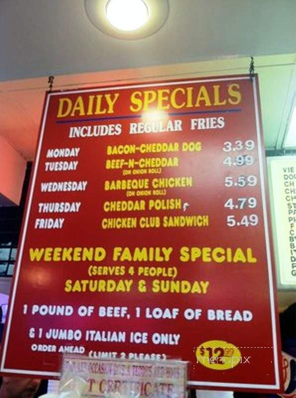 Teddy's Red Hots - Darien, IL menu_pic