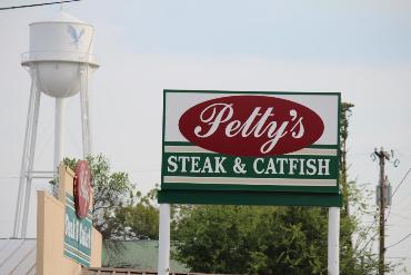 Pettys Steak & Catfish photo