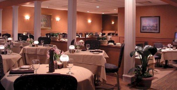 Piccolo Mondo Italian Restaurant photo