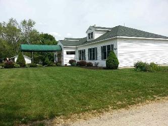 The Bob House and The Reel'n Tavern photo