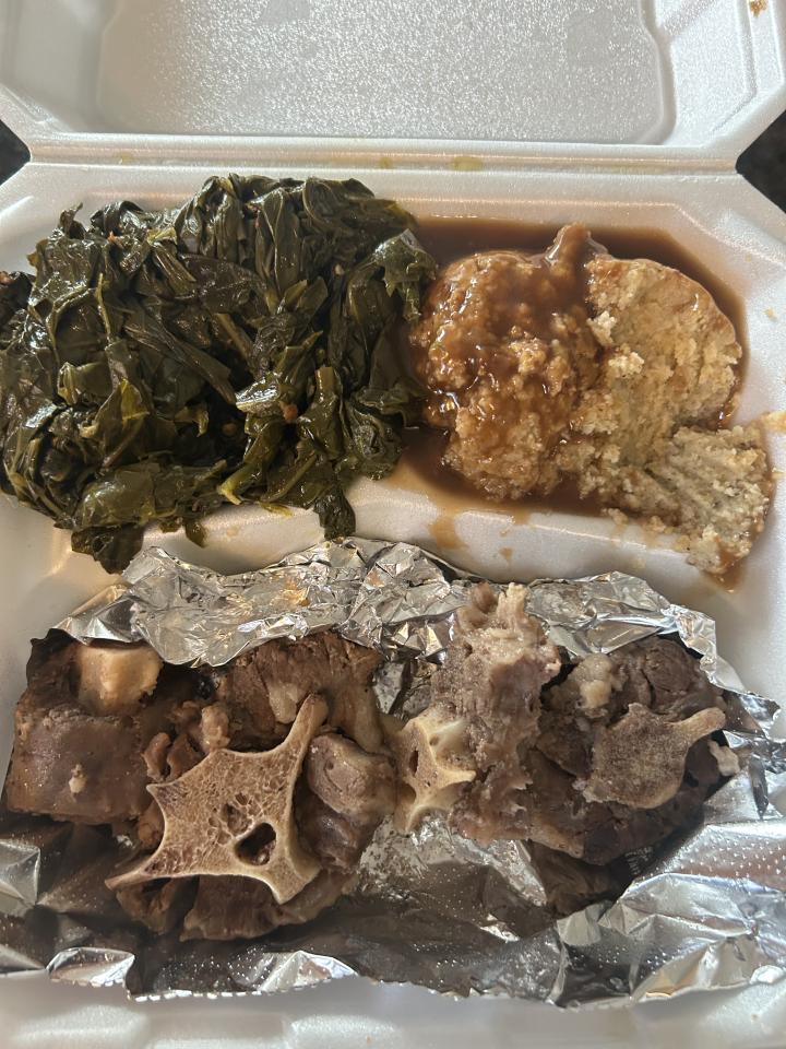 Mr. B's Soul Food photo, Detroit MI Big Image